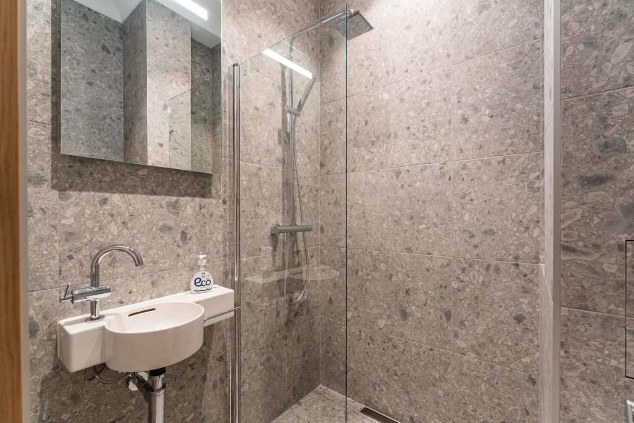 Smart Park View Studio In Heart Of Riga 5 Min To Old Town Екстериор снимка